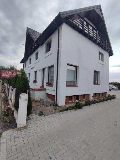 Camere De Inchiriat Edelweiss Dumbrava Rosie Exterior photo
